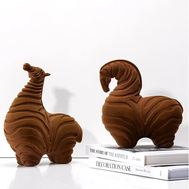 Home decoration cute flocking horse home jewelry ornaments, living room wine cabinet model room