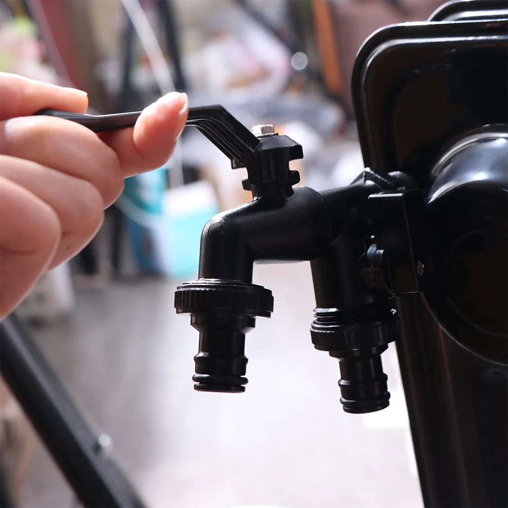 

1/2 Inch Inlet Double Outlet Faucet Zinc Alloy Black Paint Bibcock Corrosion Resistant Frost-Proof Garden Water Valve
