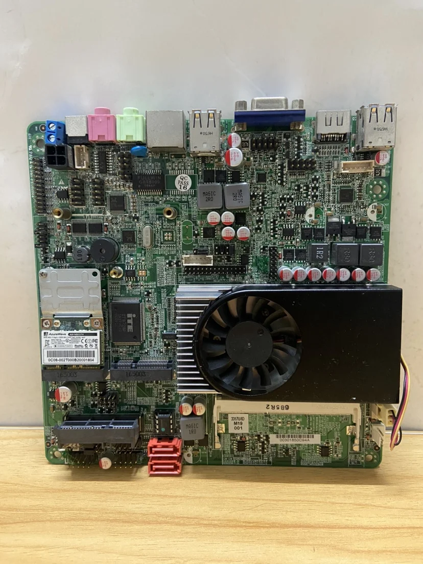 Para área de pesquisa de controle industrial ITX-M19- i5 VER.1.6 i5-3317u máquina tudo-em-um de cpu integrada quad-core (não de loja. 0578）
