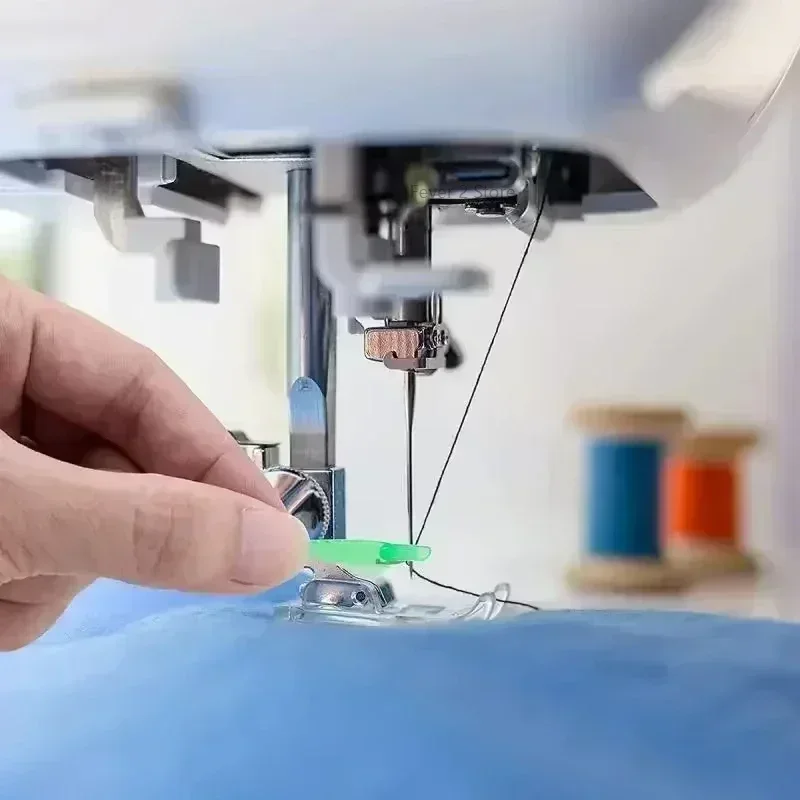 5/10/20pcs Sewing Machine Needle Threader Hook Mini DIY Sewing Needle Device Elderly Quick Automatic Changer Sewing Accessories