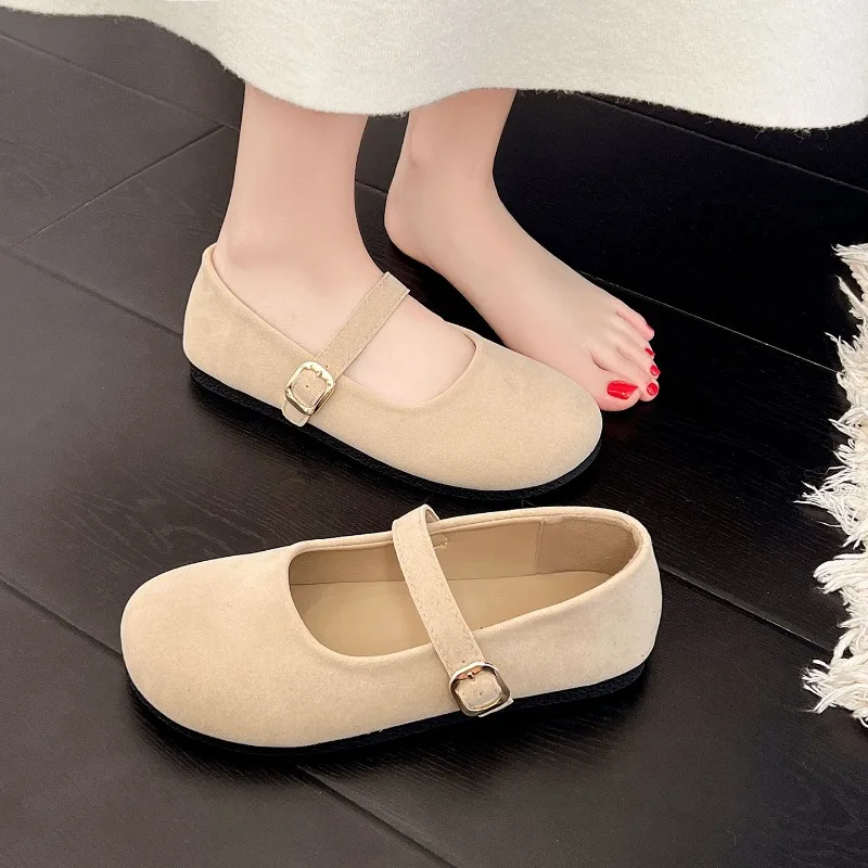 حذاء فردي مسطح من جلد الغزال غير رسمي على طراز جديد للنساء، نعل ناعم كلاسيكي جديد مريح وخفيف الوزن للنساء 2025 #5