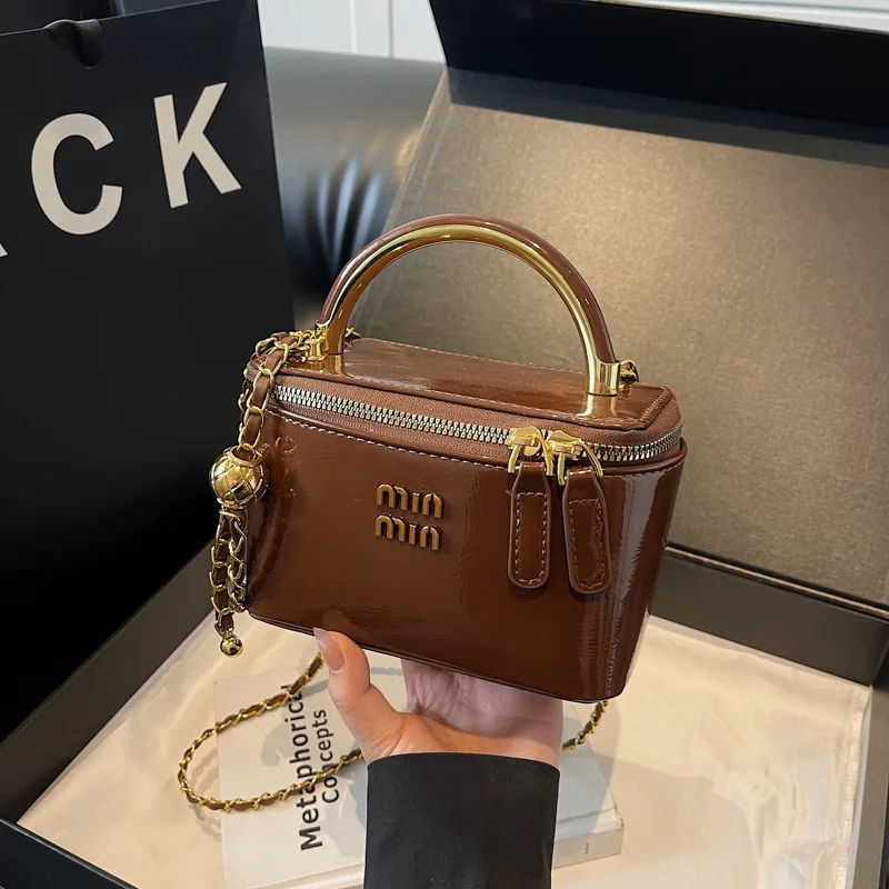 

‌2025 Designer Box Bag for Women, Adjustable Chain Crossbody Tote with Top Handle, Luxury & Minimalist Handbag