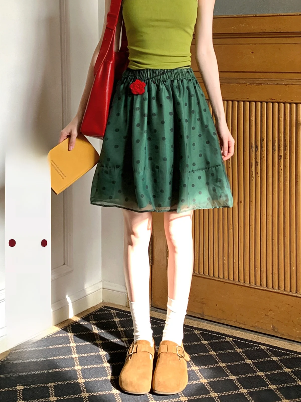 

Светло-зеленая короткая юбка в горошек с завышенной талией, А-силуэт, из полиэстера, весна 2026, женская модная повседневная юбка