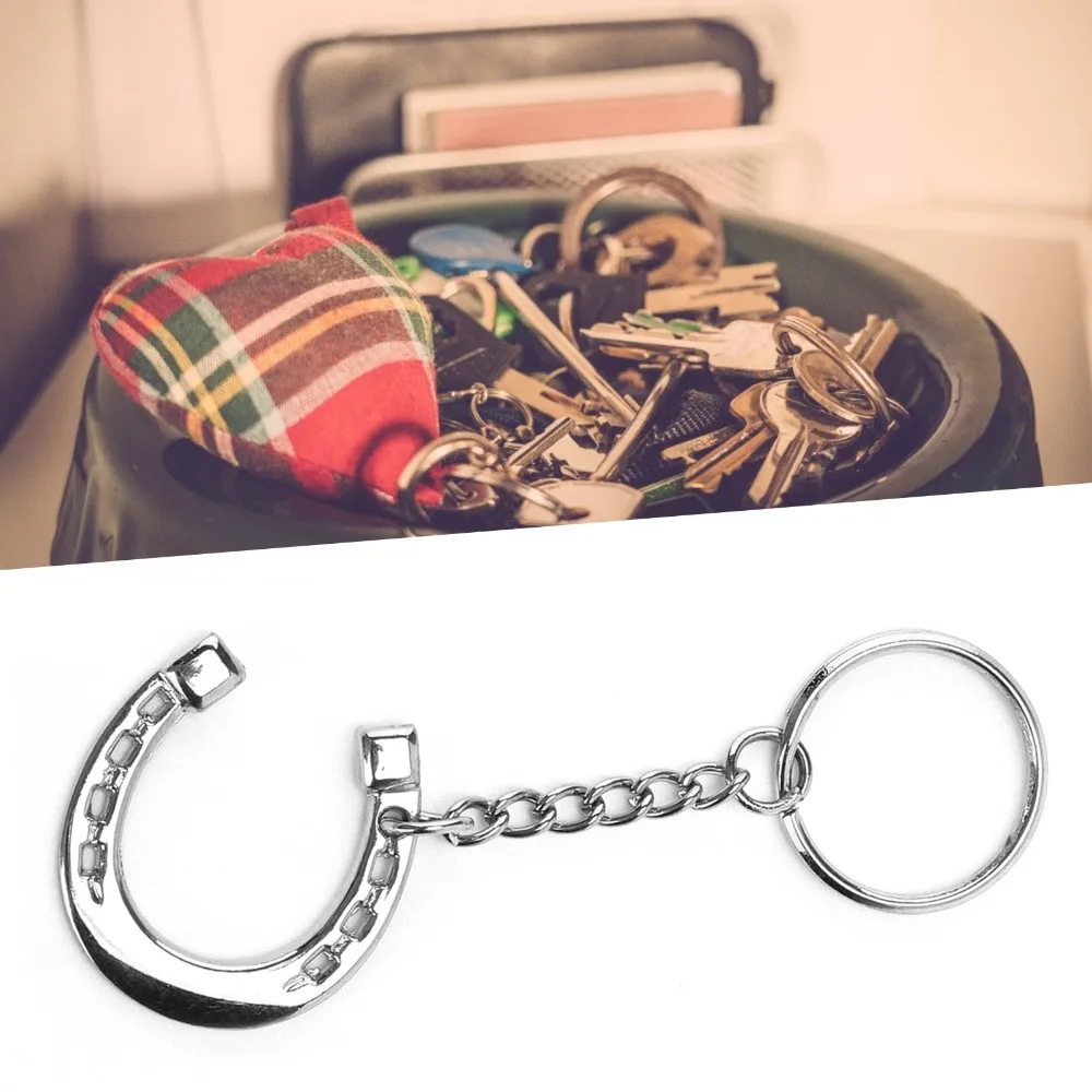 Twisted Design Snaffle Bit Keychain Aluminum Alloy Material Exquisite Workmanship Horse Bits Keychain Rust Resistant