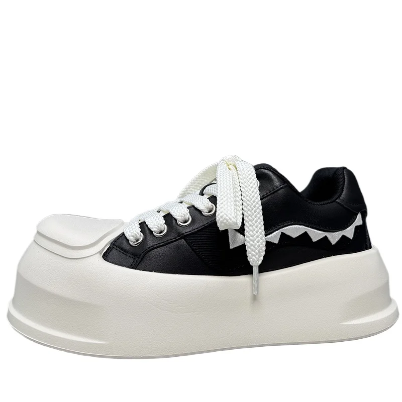 

European Upturned Head Embroidery Wide Version Casual Shoes Men's Genuine Leather Thick Soled Height Increasing Board Shoes Male