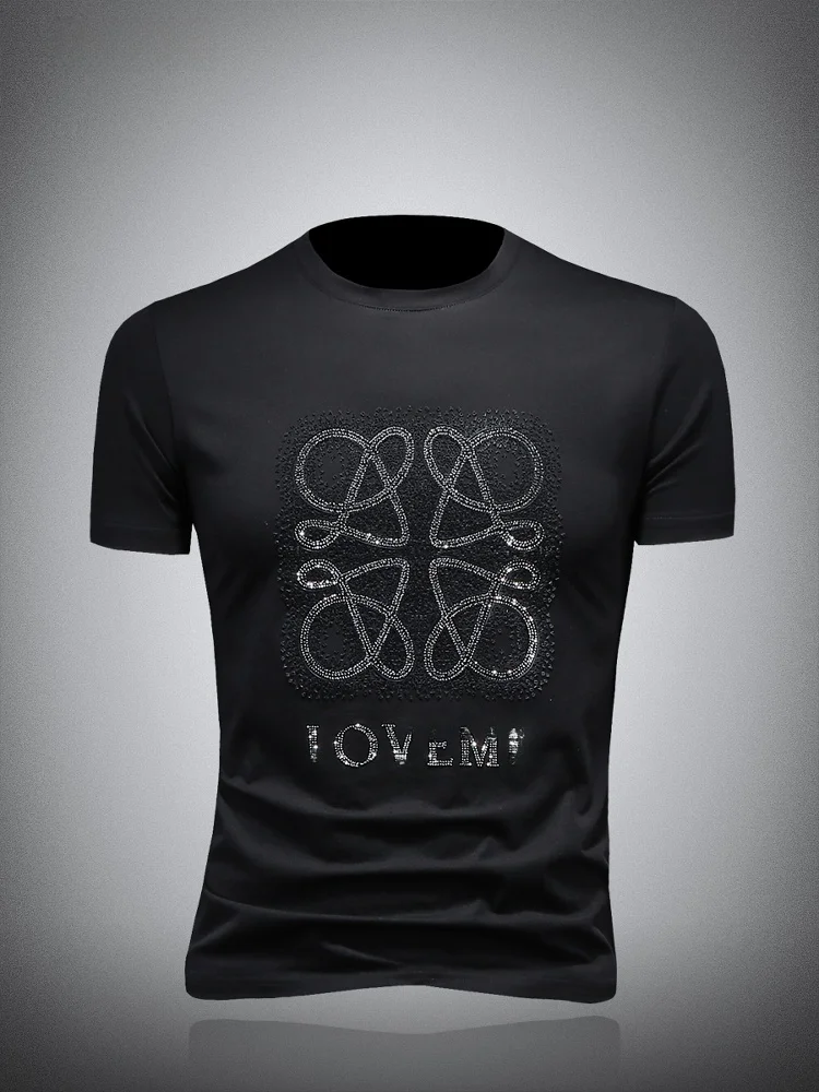 

Модная европейская мужская футболка с коротким рукавом, круглым вырезом, с алмазной вышивкой, приталенного кроя, летняя новинка, универсальная, из хлопка.