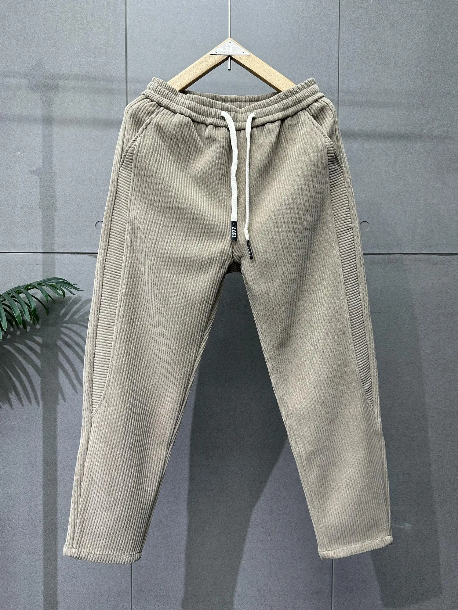 

Мужские вельветовые повседневные брюки, свободные прямые брюки, высококачественные мужские брюки в цветную полоску, осень-зима, удобные, теплые