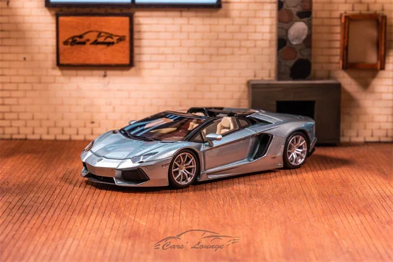 (Pre-order) Cars' Lounge 1:64 Aventador Roadster LP-700 Limited399 Resin Model Car