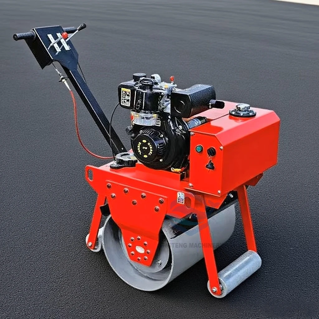 Miniature single drum walks behind the compactor, suitable for earthmoving compaction areas