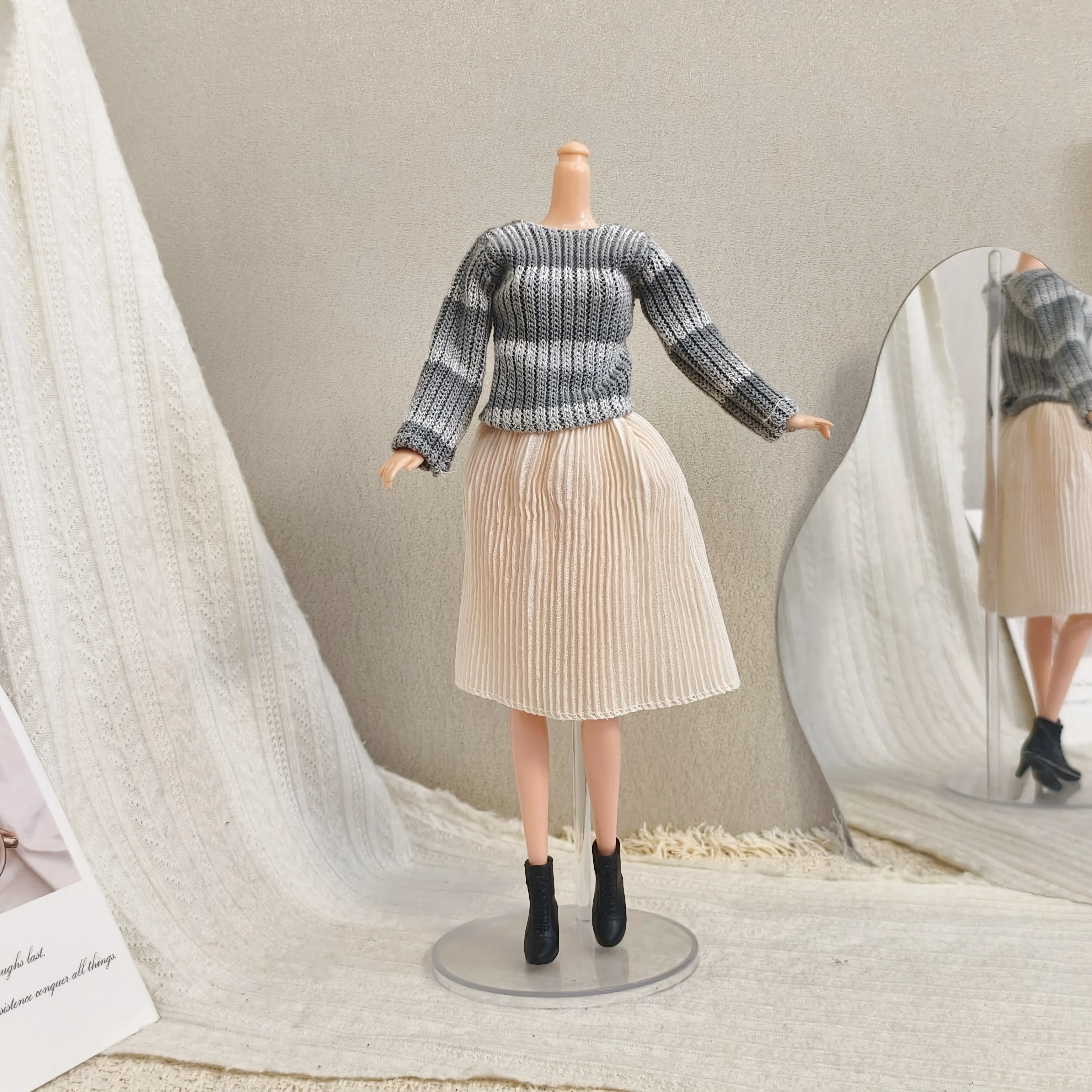 Fashion Casual Ladies Grey Striped Top + Versatile Pleated Skirt Set For 1/6 Babi Xianxian Supermodel Doll Dress Up Clothes