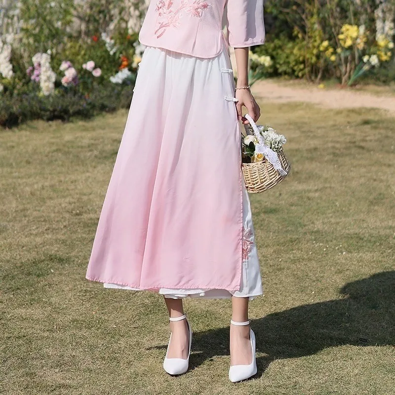 

Summer Large Size Set Traditional Chinese Sle Embroidered Slimming Top adual Color Cotton Material