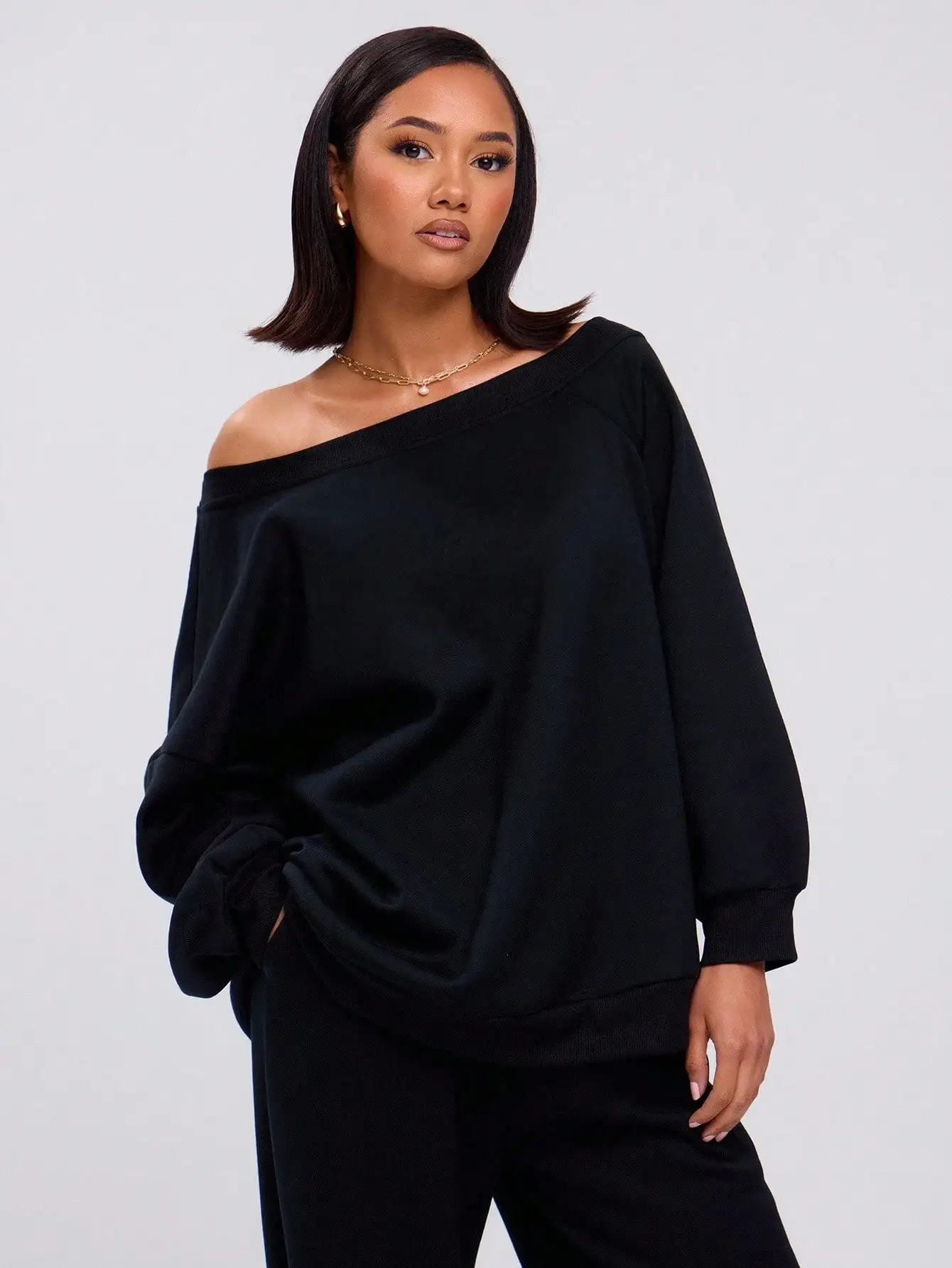 

Black Off Shoulder Sweatshirt Long Sleeve Loose Fit Asymmetrical Neck Casual Y2K Streetwear Fall Winter