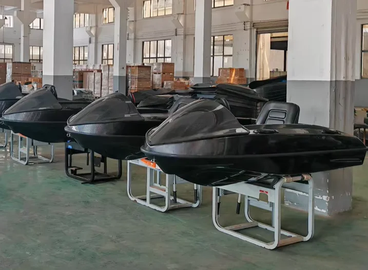 Customized Carbon Fiber Surfboard for Foreign Trade Tailored for Various Countries Seizing Opportunity in Overseas Market