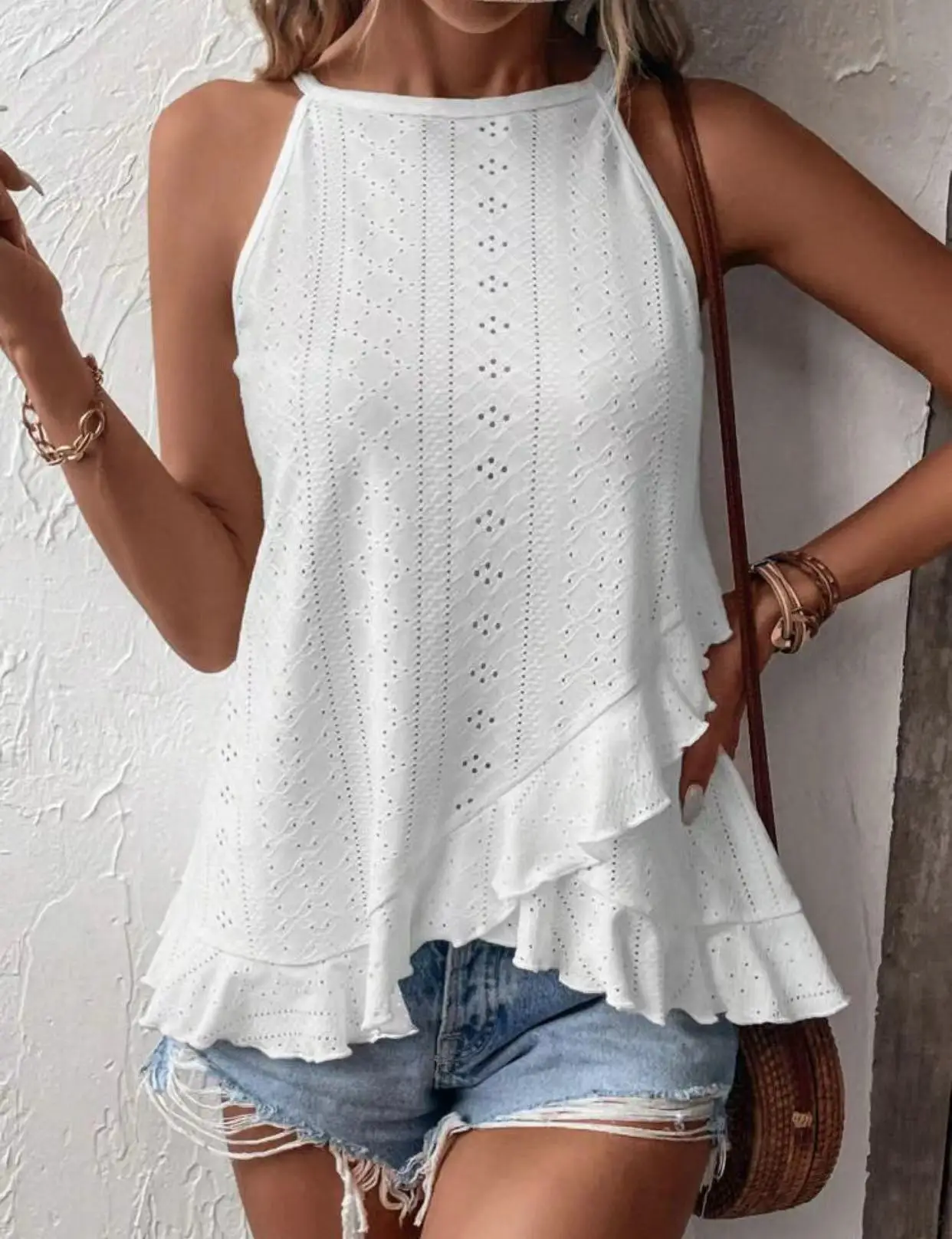 Women\'s  Plain Eyelet Embroidery Ruffle Hem Wrap Tank Top Casual Round Nech Sleeveless Top For Summer Ladies Clothes For Daily