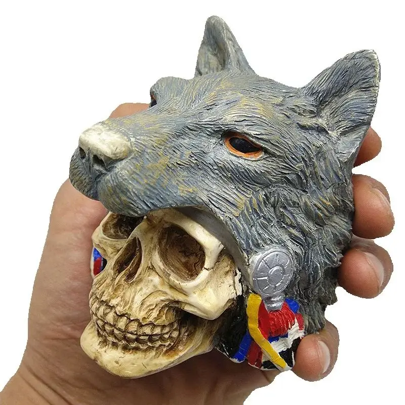Skeleton Wolf Head …