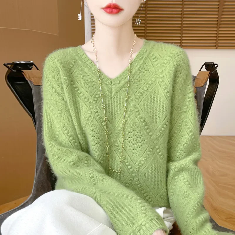 

2025 New Autumn Winter V-Neck Fashion Knitted Pullover Women Long Sleeve Hollow Out Sweater Korean Femme Jumper Knitwear W719