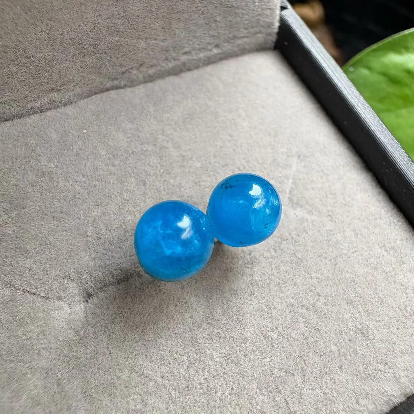 

1Pair Fengbaowu Natural Blue Apatite Sphere Earring 6MM Sphere 925 Sterling Silver Reiki Healing Stone Jewelry Gift Women