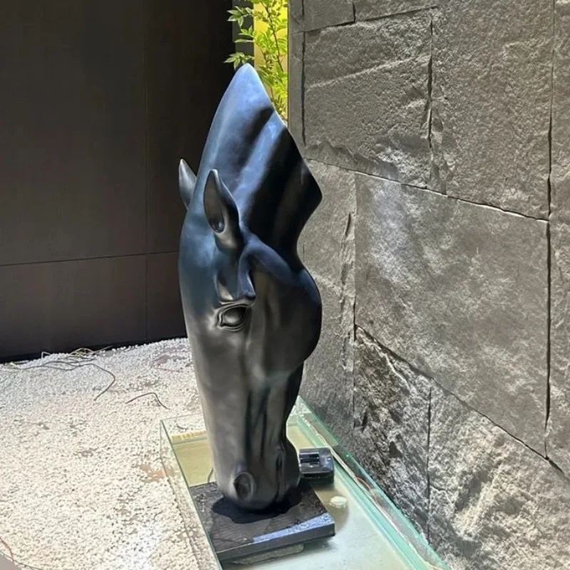 Modern Abstract Style Sculpture Horse Head Shape Statue Fiberglass Material Statues Multifunctional Indoor Home Decoration Craft
