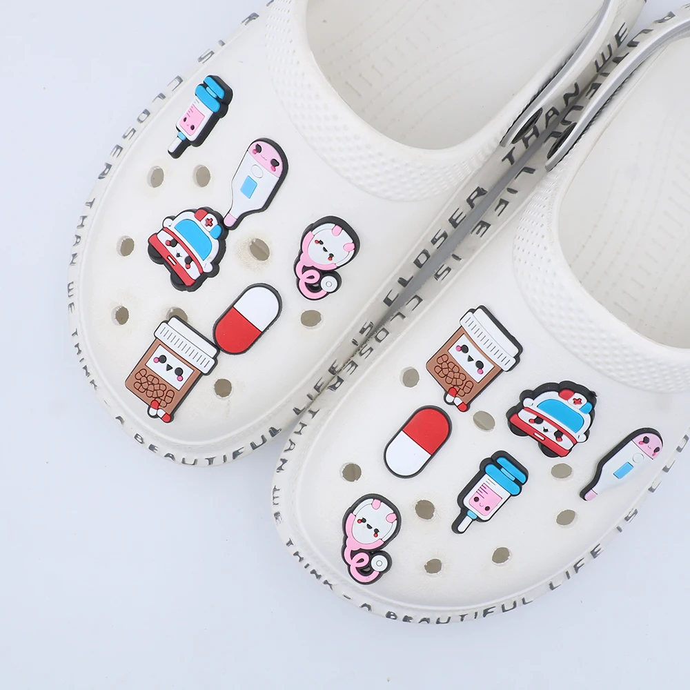 1 Piece Крокросы Shoe Charms Accessories Cartoon Hospital Series Ambulance Sandals Shoe Decorations Buckles Pins Friends Gifts