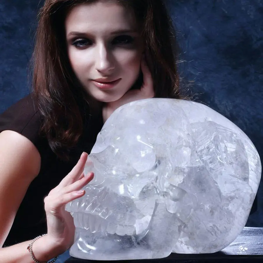 Wholesale Large Quartzite Natural Clear Crystal Skull Decorative Carving Blank for Stone and Crystal Handicraft Making.