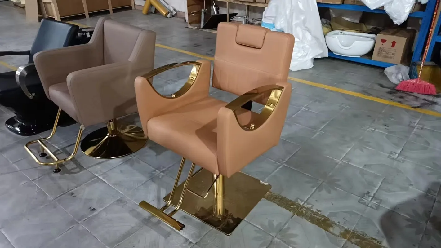 New Synthetic Leather Adjustable Rotating Salon Chair 360 Degree Rotating Heavy Duty Hydraulic Pump Modern Design Barber Chair