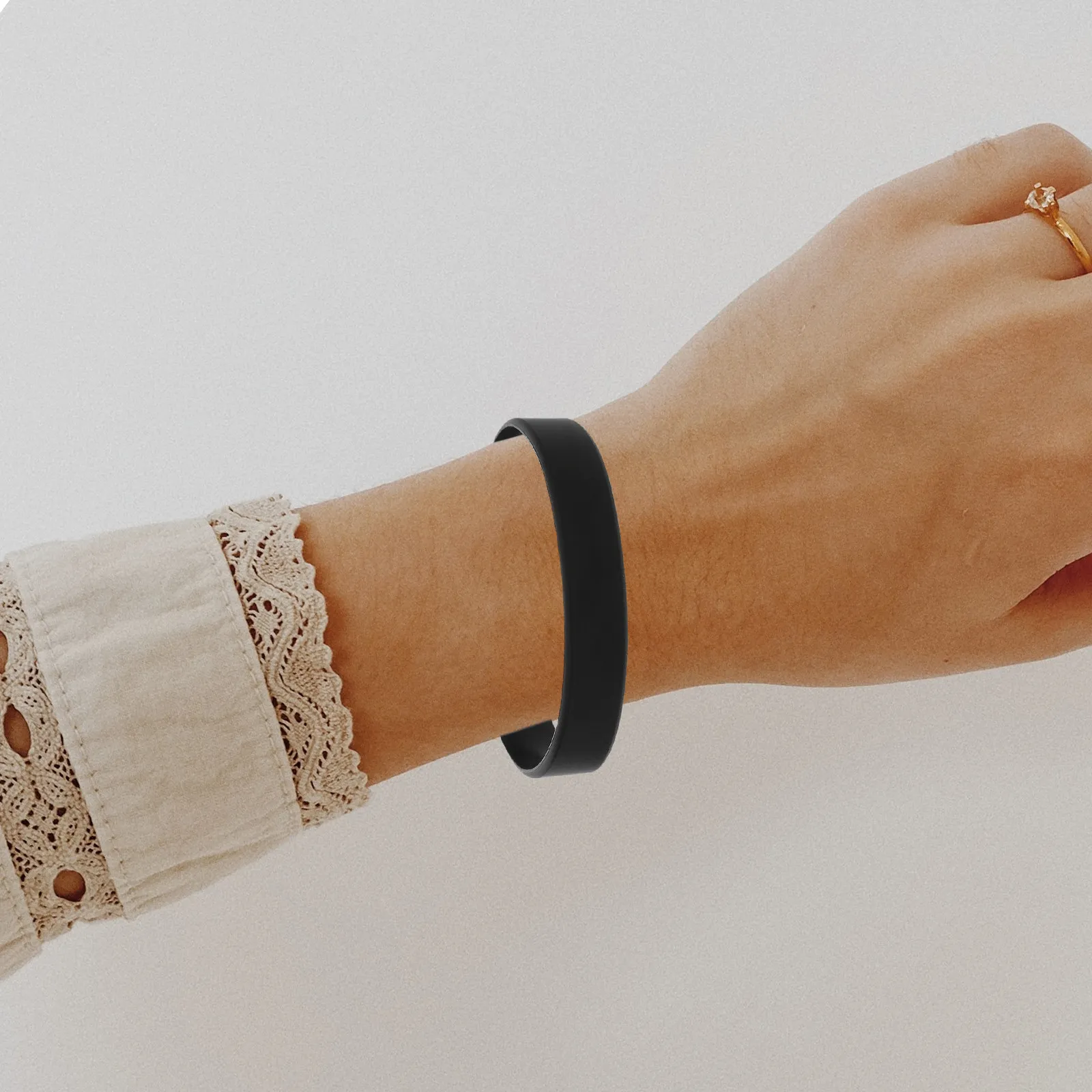 50Pcs Supple Silicone Wristbands Bulk Stretchable Unisex Bracelets for Theme Parties Music Festival Birthday Bridal Shower Daily