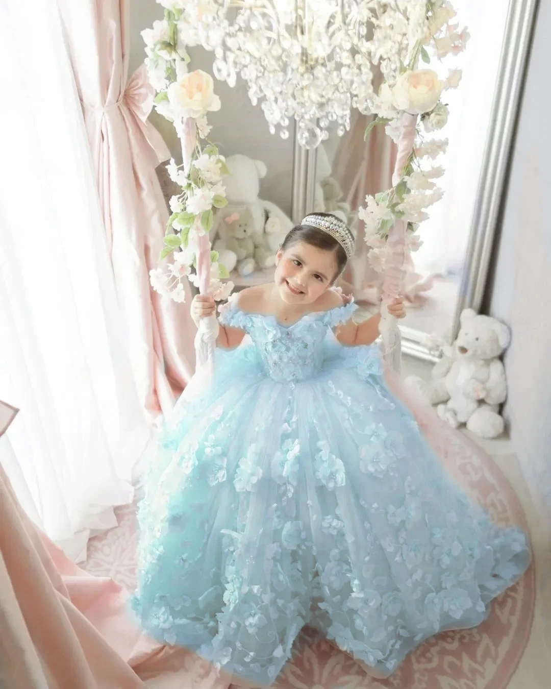 

Luxurious 3d Applique Flower Girl Dress For Wedding Off Shoulder Pearls Tulle Child First Eucharistic Birthday Party Dress