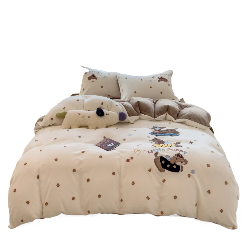 Cartoon milk fleece bed four-piece set winter thickened coral fleece quilt cover children's bedding sheets dormitory three-piece
