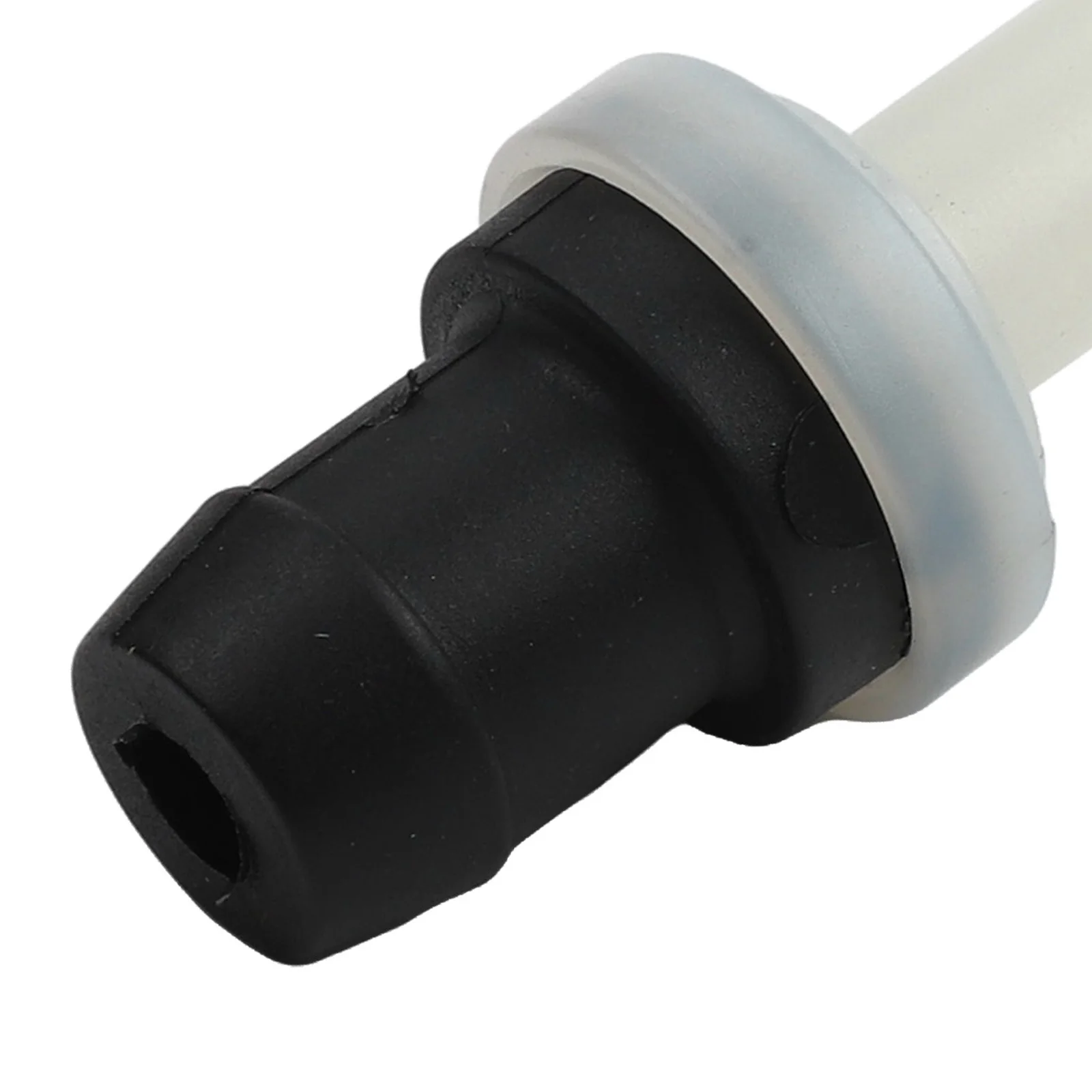 

Надежный и не деформирующийся клапан PCV для Mazda, Suzuki, Chevrolet, Kia, Ford. Гарантированная совместимость.