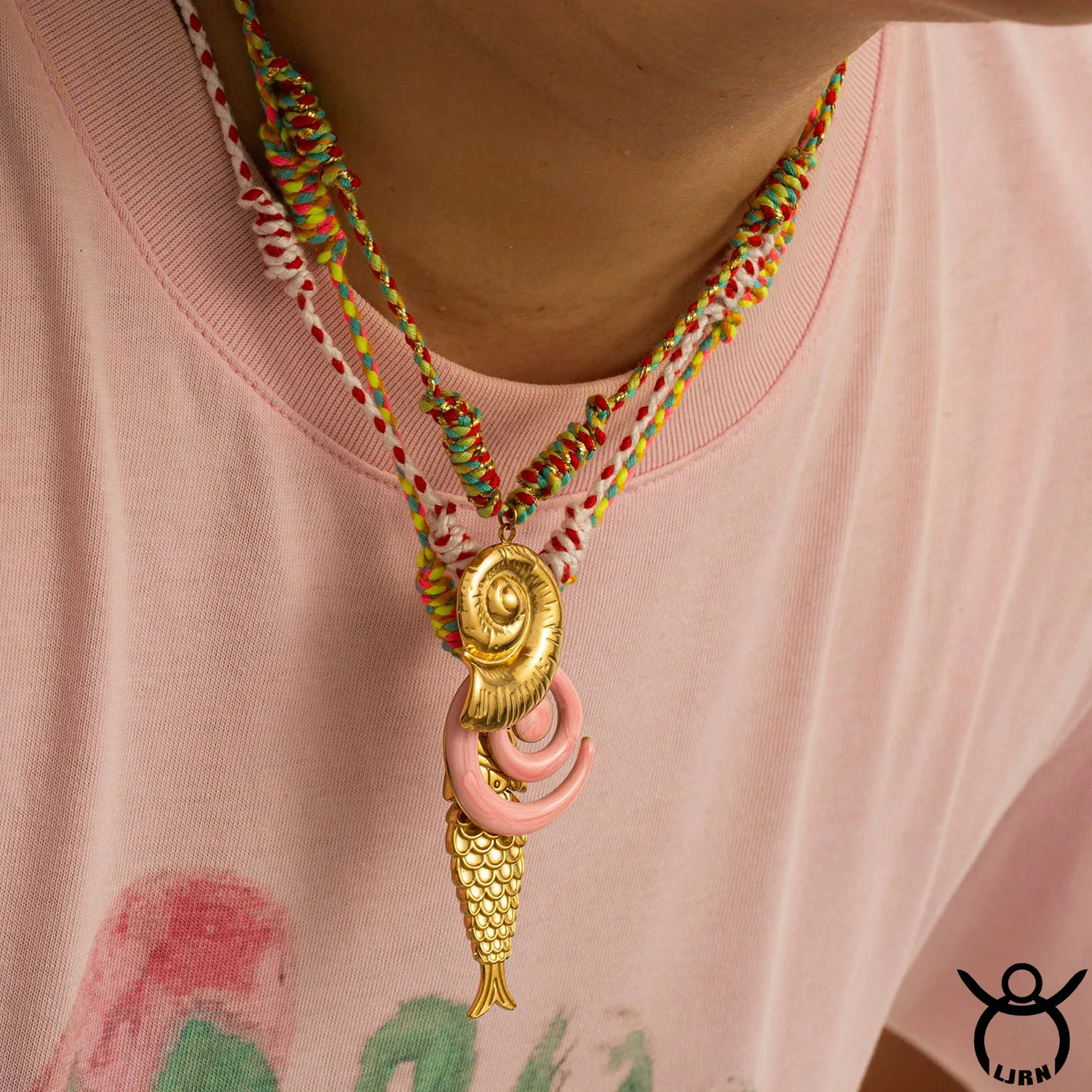 

2025 New Necklace Stainless Steel Fish Conch Enamel Pendant Handmade Cotton Rope Choker Accessories Women Jewelry Gift