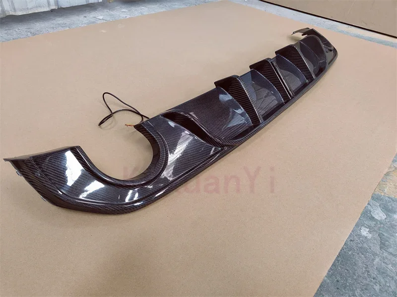 MP style carbon fiber rear diffuser is used for the front bumper edge side skirt of the B new series 425i G26 body kit