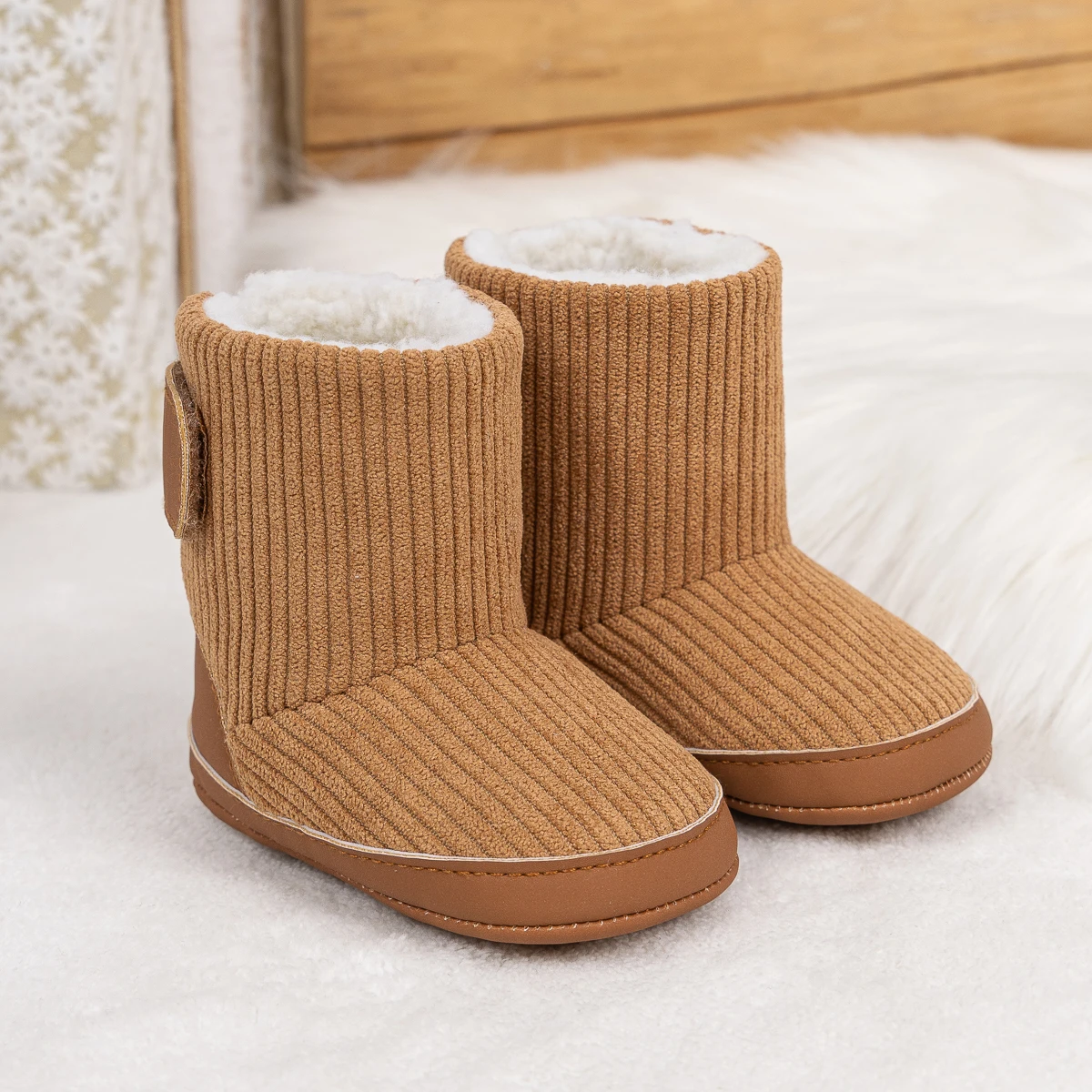 

KIDSUN Newborn Baby Winter Boots Soft Corduroy Warm Booties With Fur Lining Unisex Design For Baby Boys Girls