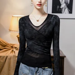 # 4278 Lente Zomer T-shirt met lange mouwen Vrouwen V-hals Sexy Split Joint Skinny T-shirt Femme Tie Dye Valse Tweedelige Mesh Tee Dun