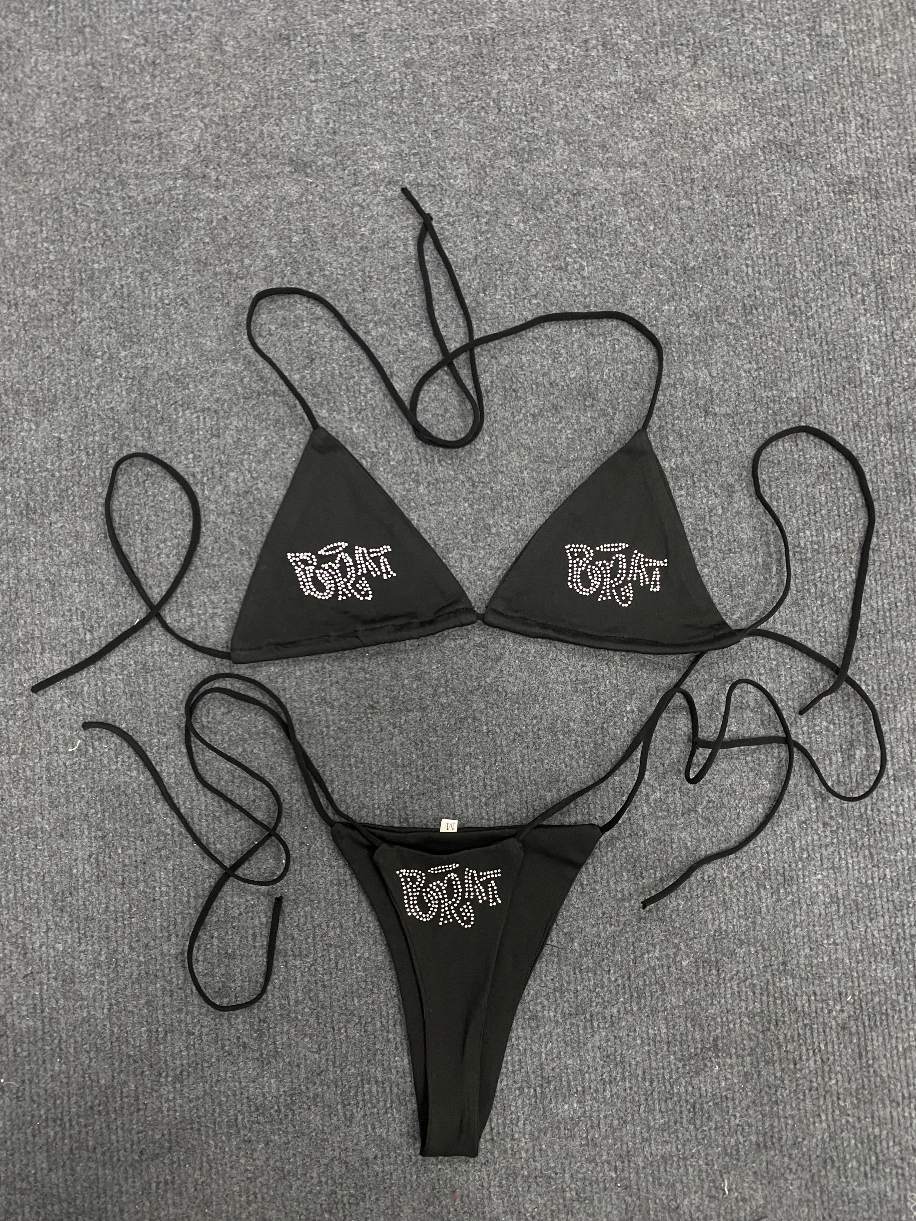 

Летний готический панк-бикини в стиле Y2K с надписью и стразами, сексуальный, с открытой спиной, для отпуска, женская одежда