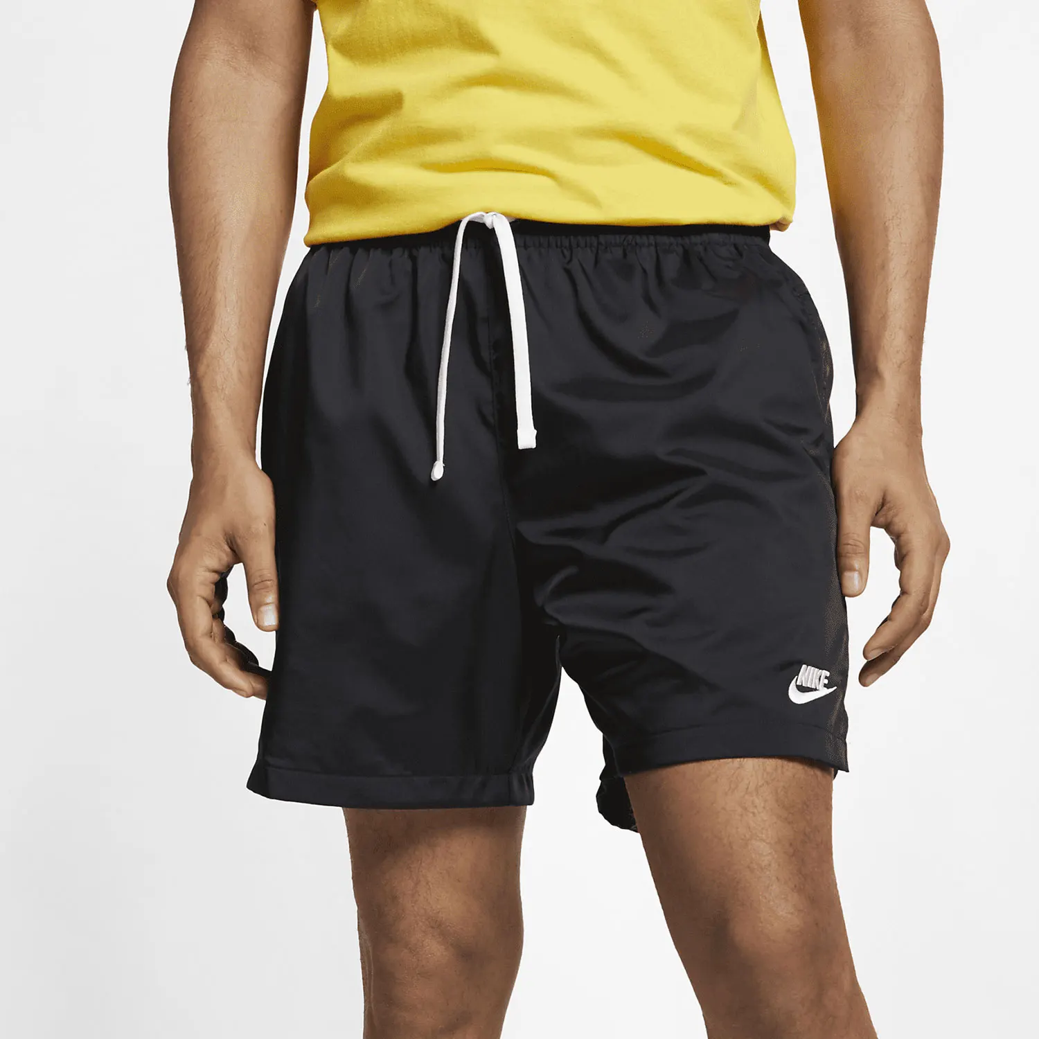 

Nike Genuine Current Season New Men's Sporty Casual Logo Shorts AR2383-010