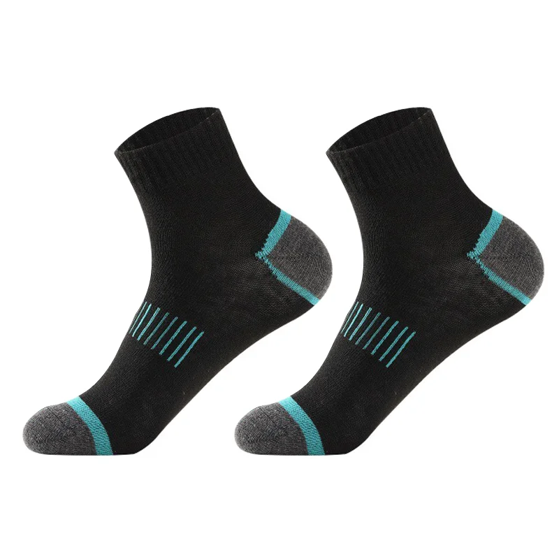 Thumbnail 3 - #71 Best Winter Socks to Buy In 2026