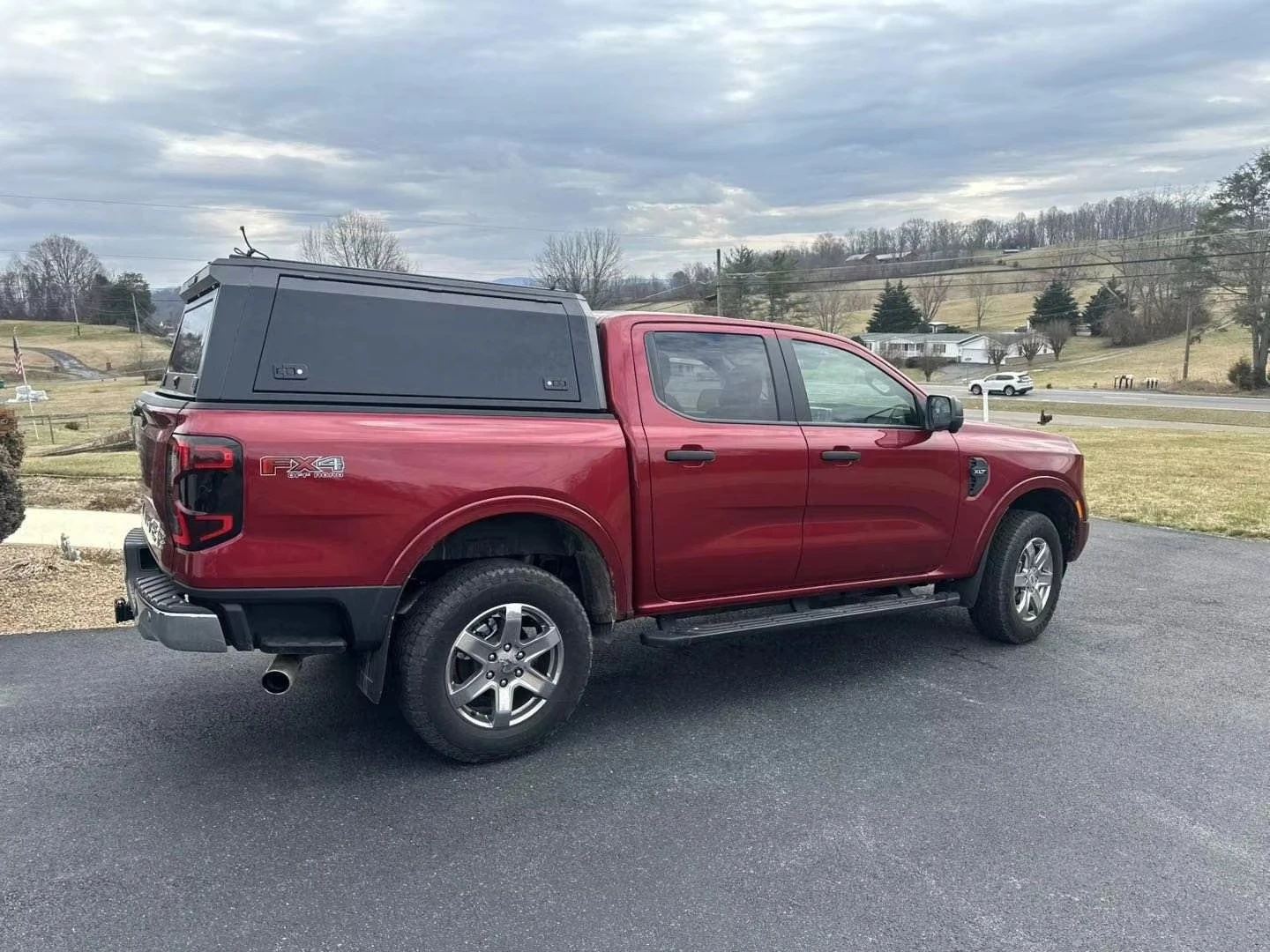 Aluminum Pickup Hardtop Truck Bed Topper Cap Camper Hard Top Canopy for Silverado RAM Ford Range F150 F250 Tacoma Camper Shell