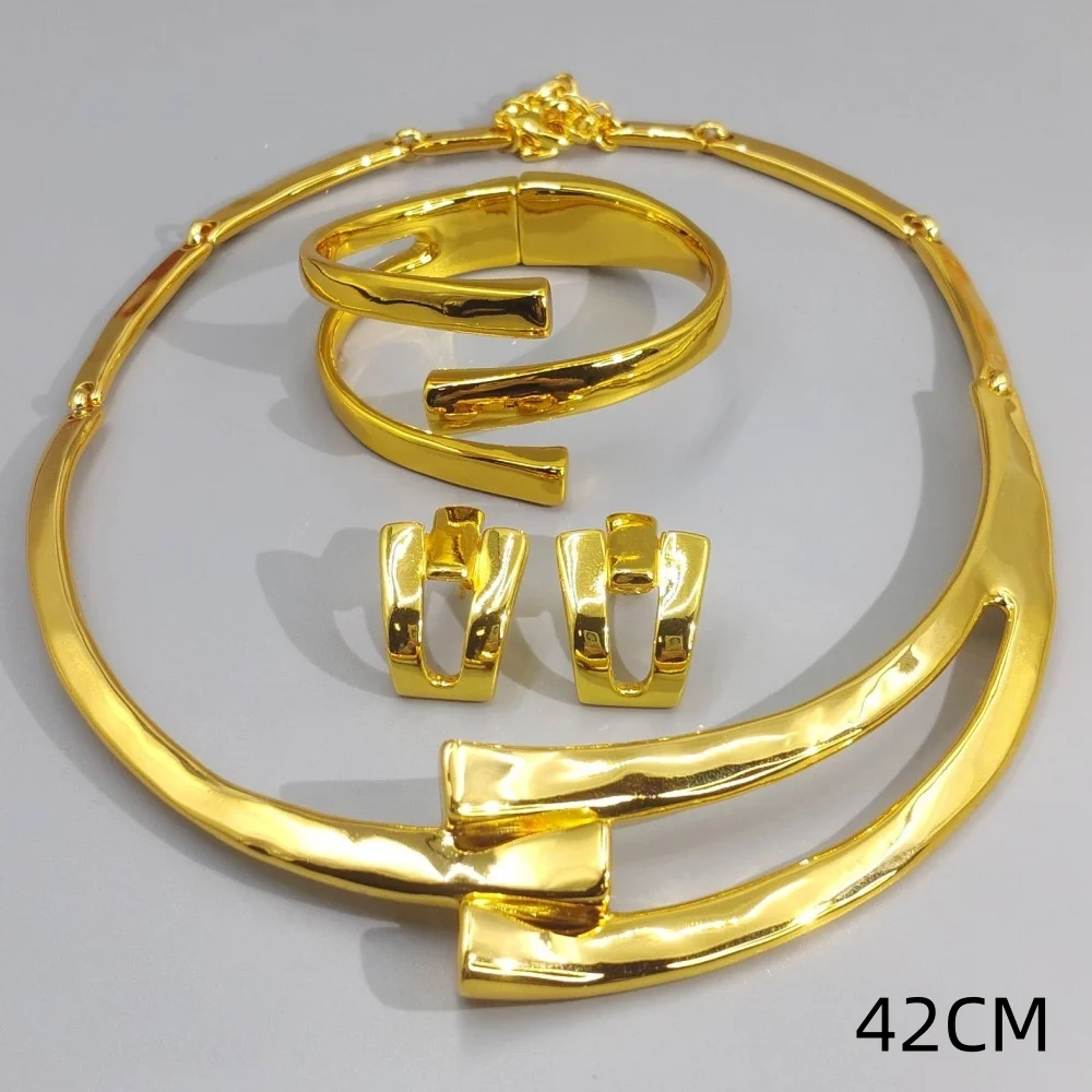 2026 Spain Minimalist Mature Style Gold Silver Geometric Jewelry Three Piece Set Temperament Gift