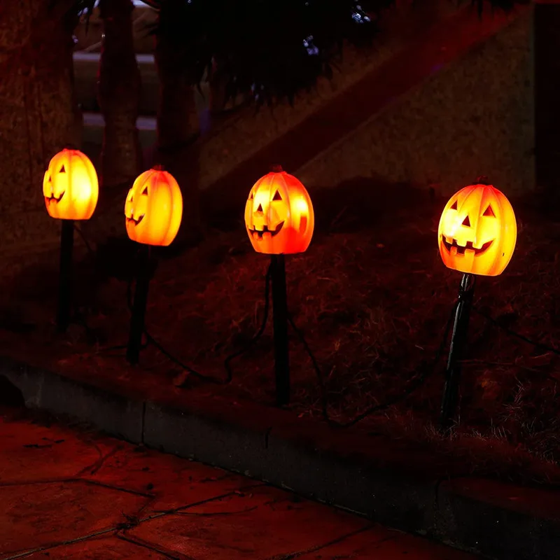 ハロウィーンのカボチャヤスチーク、ソーラーライト3Dプープキン、1セットのステークス用5ライト、パティオヤードを発見