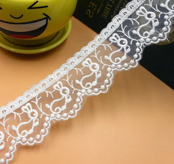 Width:4.2cm (1.68 inch) Kawaii Bunny Design Lace Ivory Color Laces Trims Garment Accessories(ss-573)