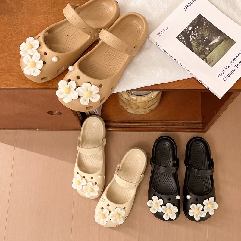 Mignonnes sandales à bout fermé pour femme, style margaret, à semelle épaisse antidérapante, pour intérieur et extérieur, en EVA, style doux et confortable