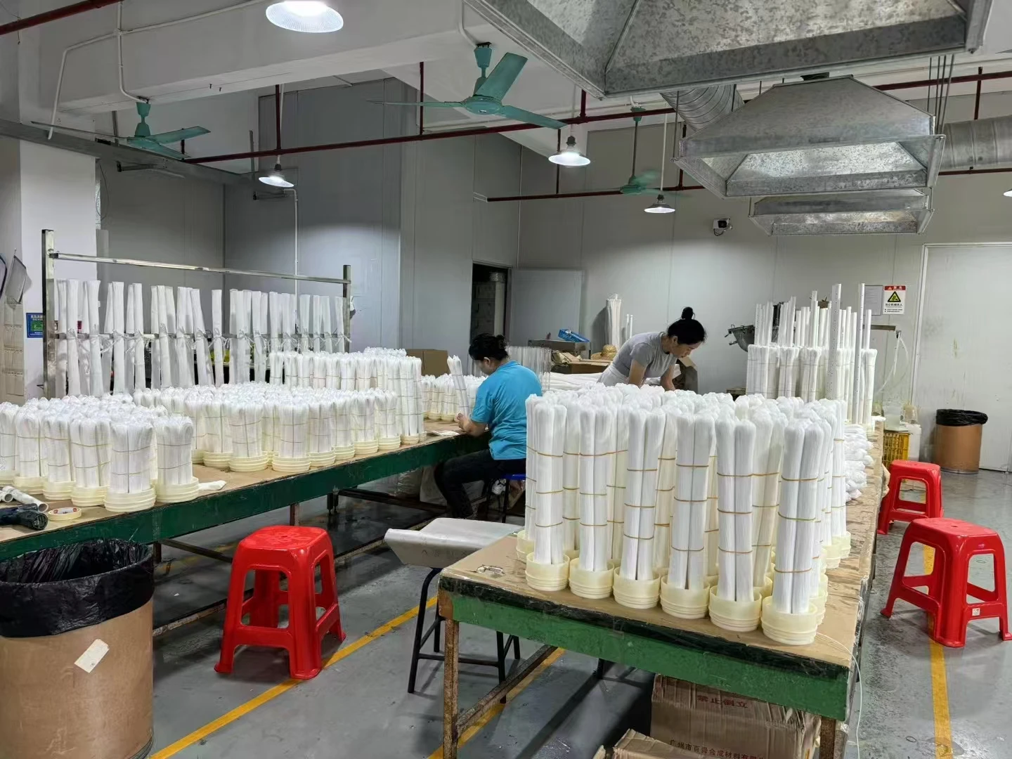 8000L Hollow PVDF Materiał Włókno MBR Membrana Kurtyna Styl System filtracji wody Wkład filtra z blokiem węglowym