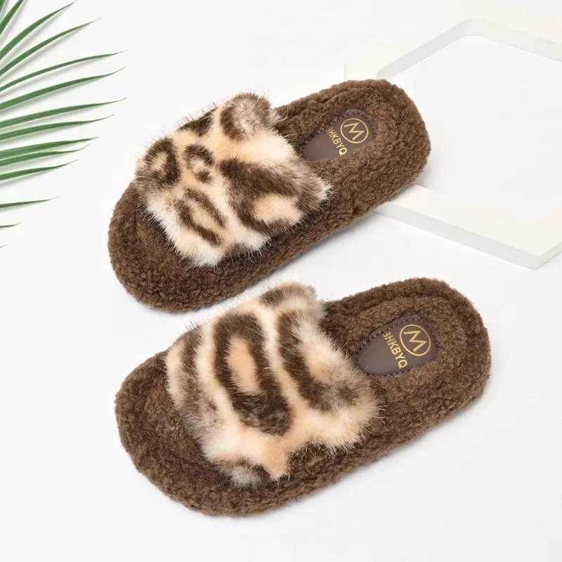 Children Slippers Open Toes Warm Suede Girls Fashion Casual Shoes Leopard Pattern 2025 Winter New Kids Bedroom Slipper Comfort