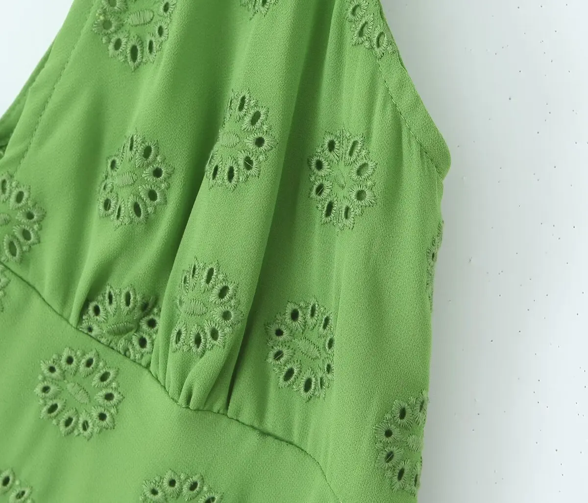 Strive & Di-Mini robe verte brodée vintage française pour femme, robe précieuse à col en V pour l'été