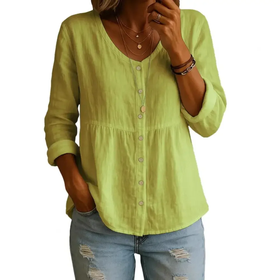 Blusa para mujer con cuello en V, manga larga, botones, corte A y dobladillo corto por delante y largo por detrás, estilo relajado.