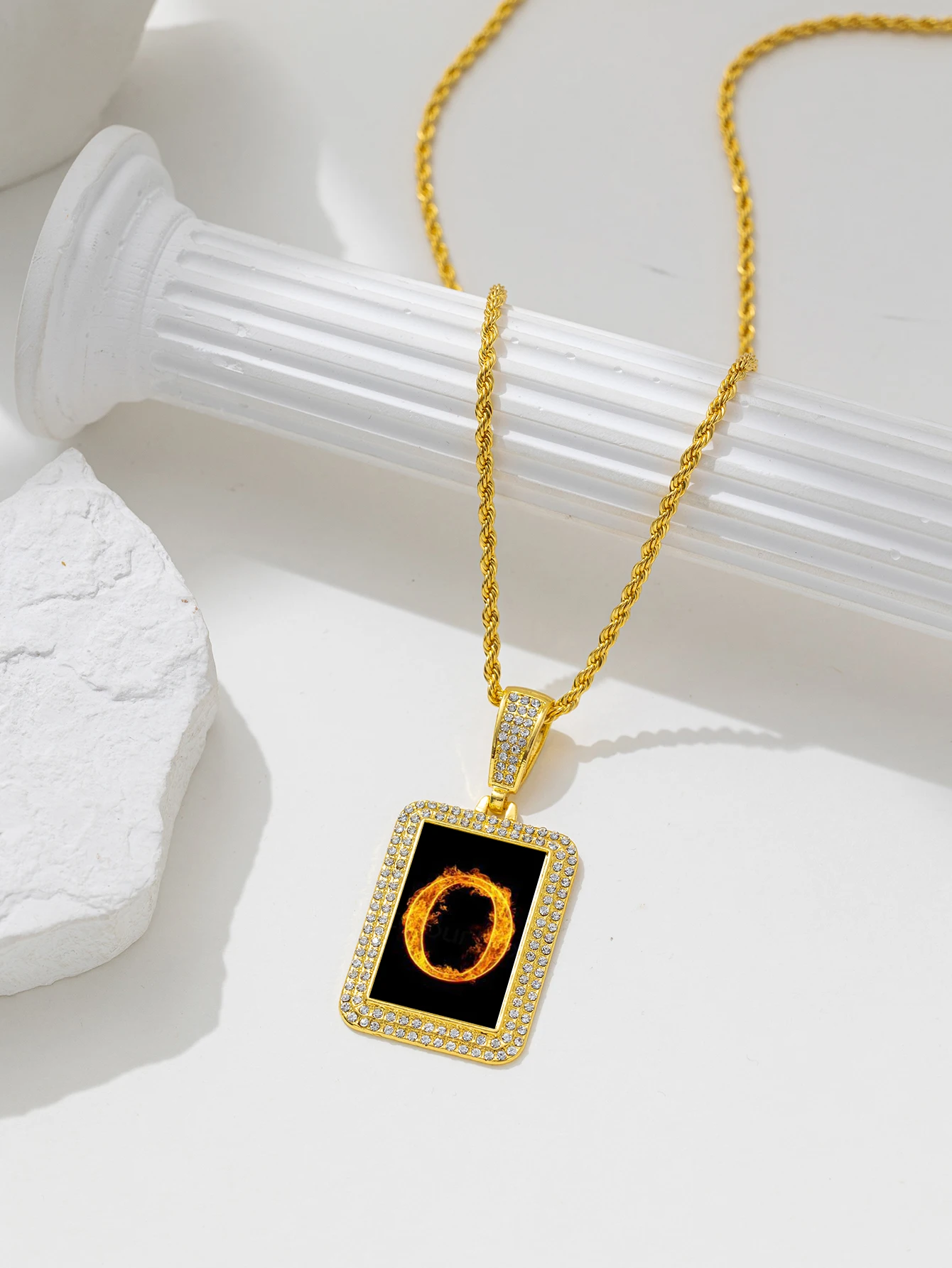 Flame Emitting Alphabet O Pendant Necklace Fashion Trends Men's Beautifully Jewelry Valentine's Day Birthday Gift