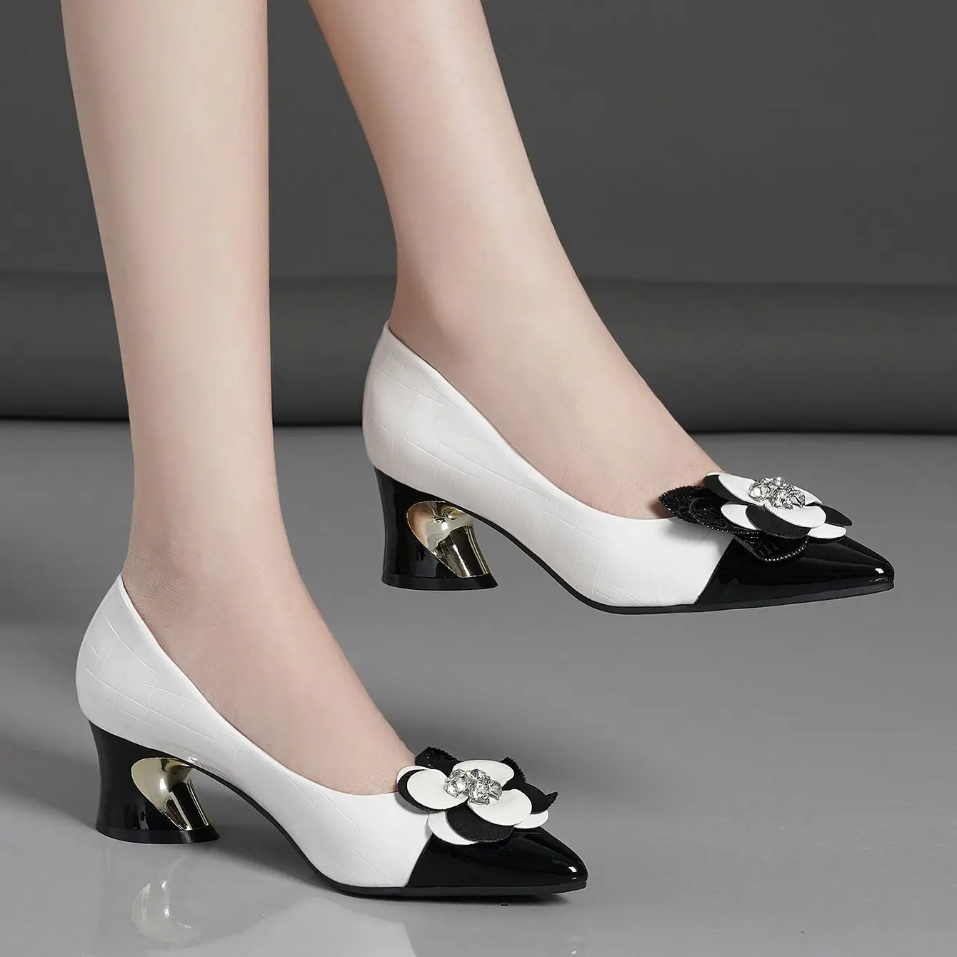 Pointy Flower Rhinestone delicate fashion high-heeled shallow-mouthed single shoes