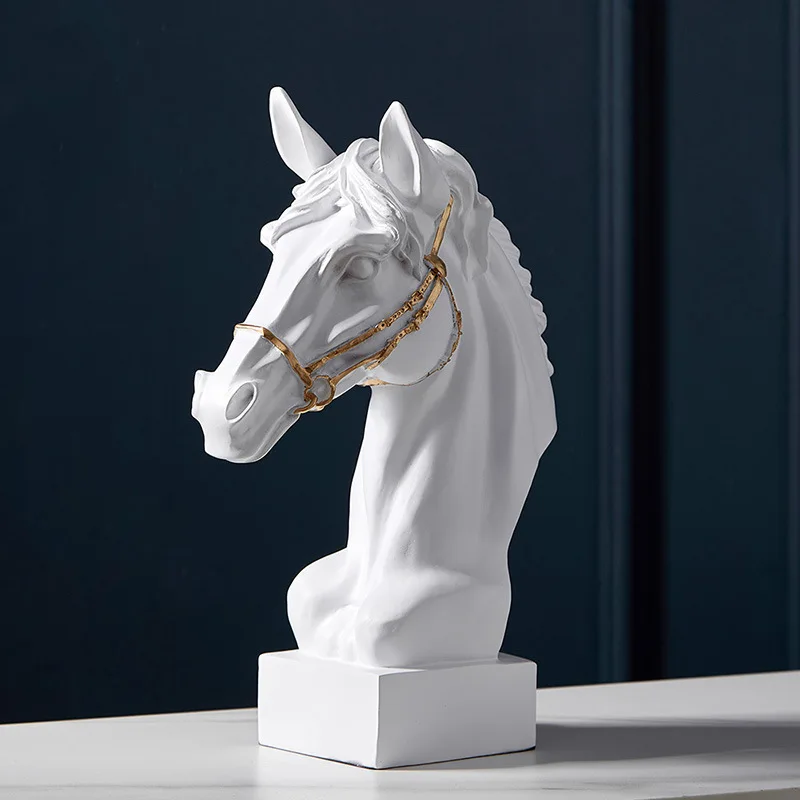 

Simple horsehead ornaments creative luxury living room TV cabinet wine cabinet office decoration housewarming