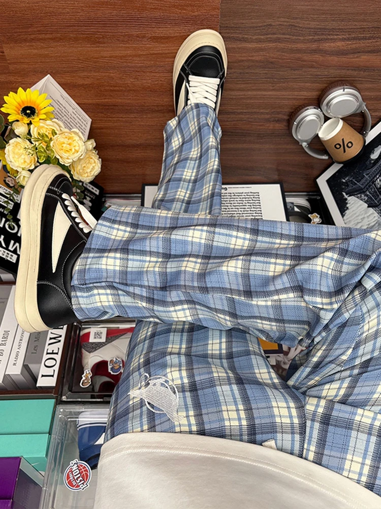 Laid-back Style Plaid Pants Men's Comfortable Loose Fit Drapey High-End Straight Leg Trousers North Carolina Blue Casual Pants - view 3