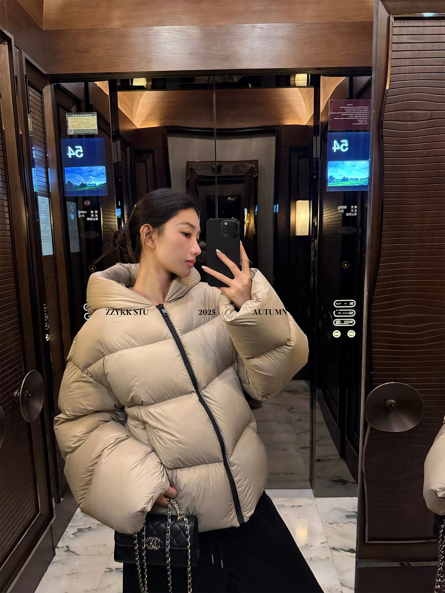 

Зимнее пуховое пальто Zzykk Float Island Glacier 90 White Du Down Ort Puffer Jaet для женщин, свободного кроя, с капюшоном, верхняя одежда